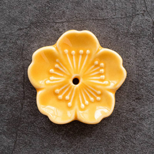 Gohobi Handgefertigte Keramik-Blumenornament Räucherstäbchenhalter