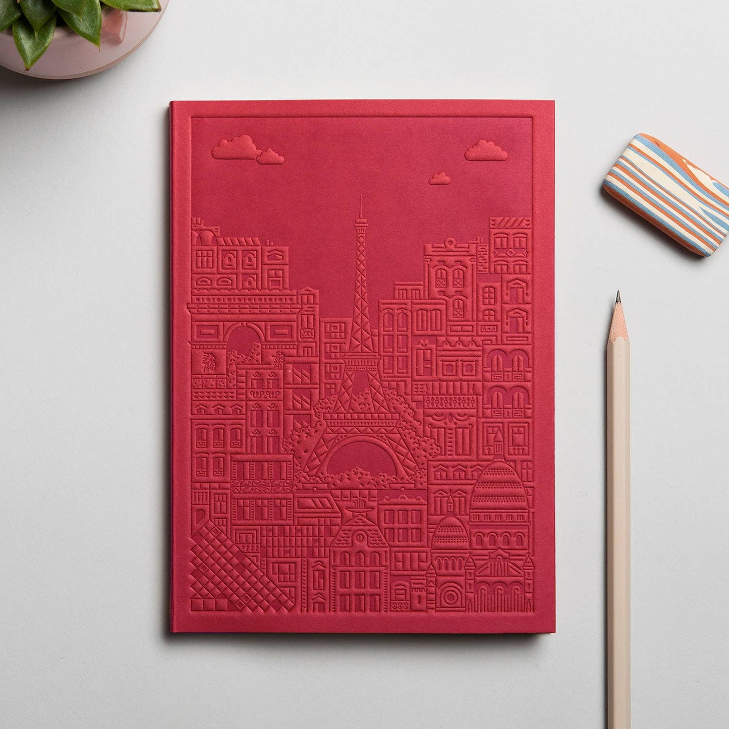 The Paris Notebook – handgeprägtes Notizbuch mit detailliertem Paris-Design
