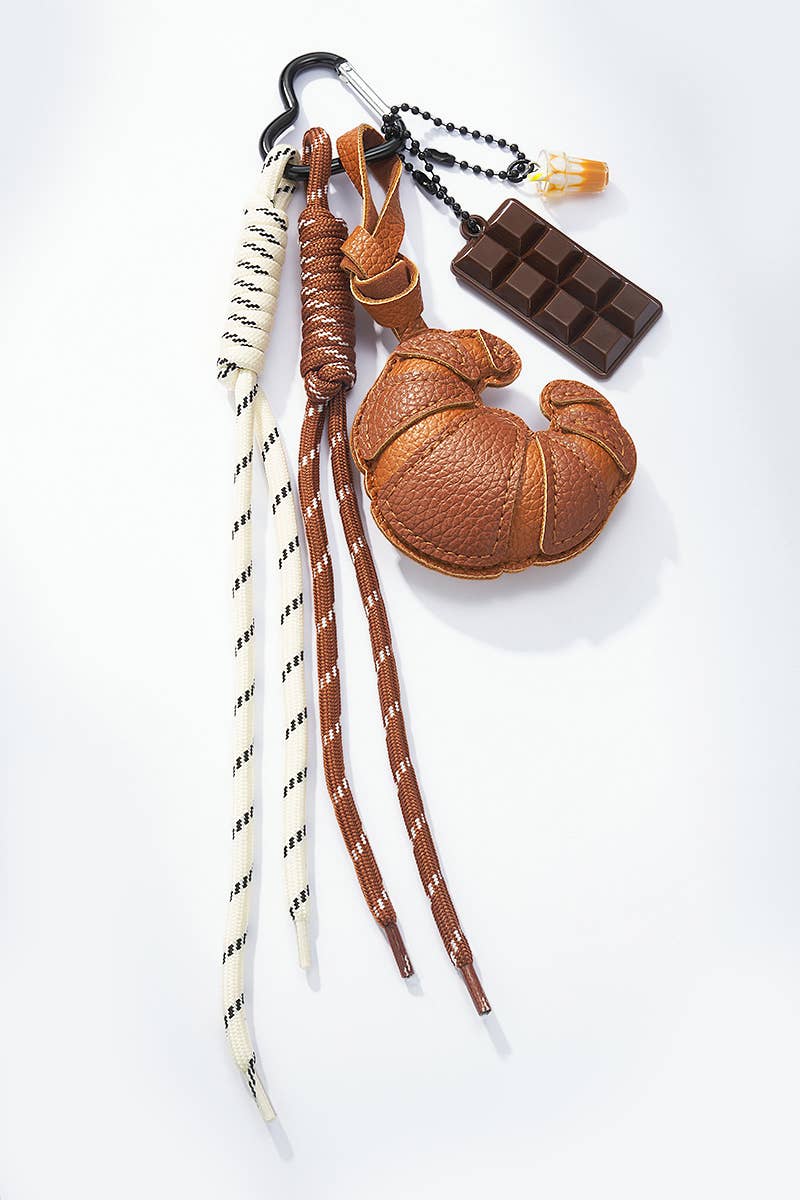 Taschenanhänger und Schlüsselanhänger Croissant PC37