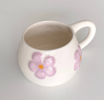 Blomma Tasse – handgefertigte Keramiktasse mit Blumen (300 ml)
