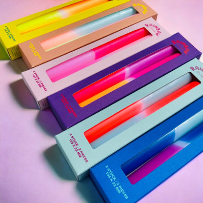 Rainbow Studio * Wily – handgetauchte Neon-Dinnkerzen im 2er-Set