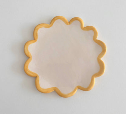 Blumenteller – Handgefertigtes Keramik-Pastellgeschirr