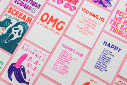 Happy you day Geburtstags-Postkarte „Whatever“ im Risograph-Druck