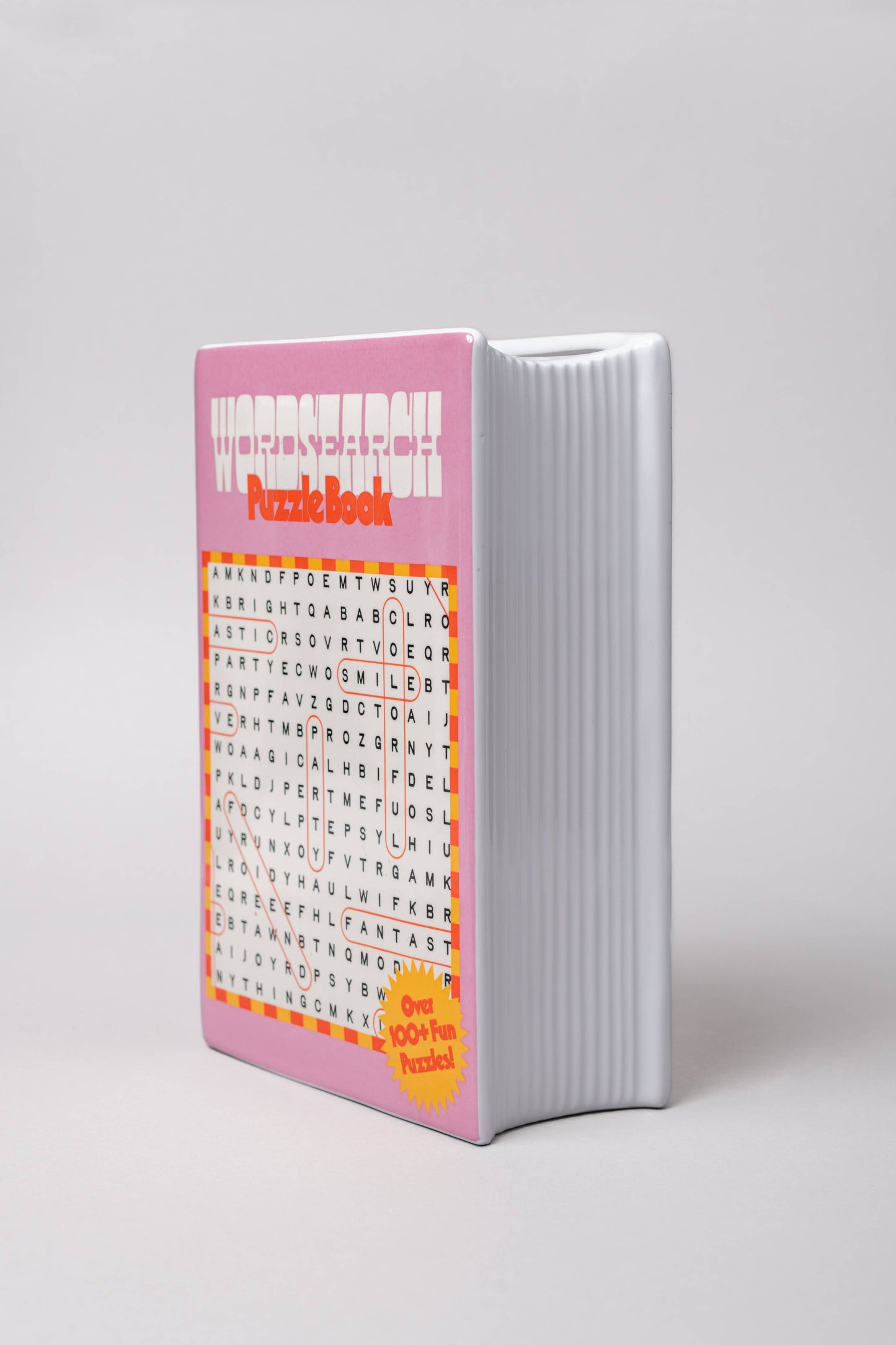 Buchvase mit Suchworträtsel-Design