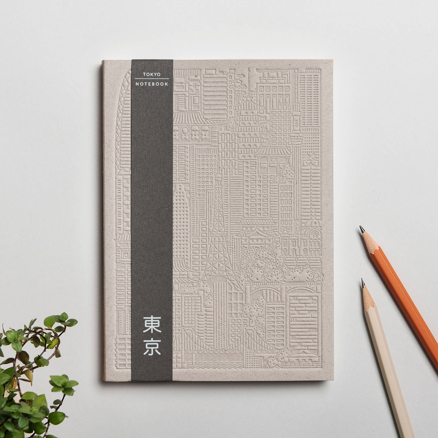 The Tokyo Notebook von The City Works – handgeprägtes Notizbuch in B6
