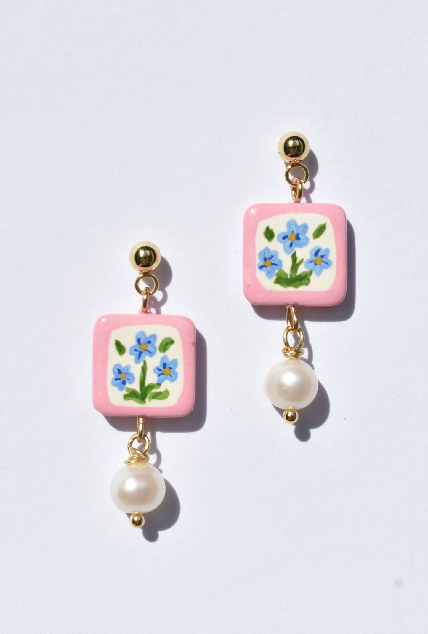 Quadratische Vergissmeinnicht‑Blumen‑Ohrringe