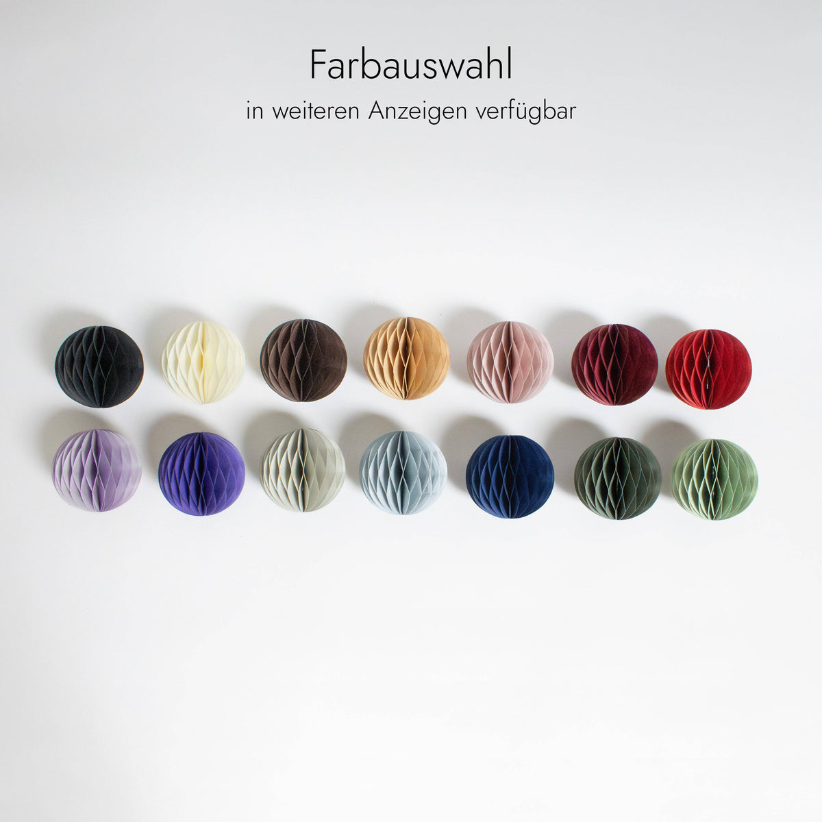 Nachhaltige Papier-Christbaumkugeln rot