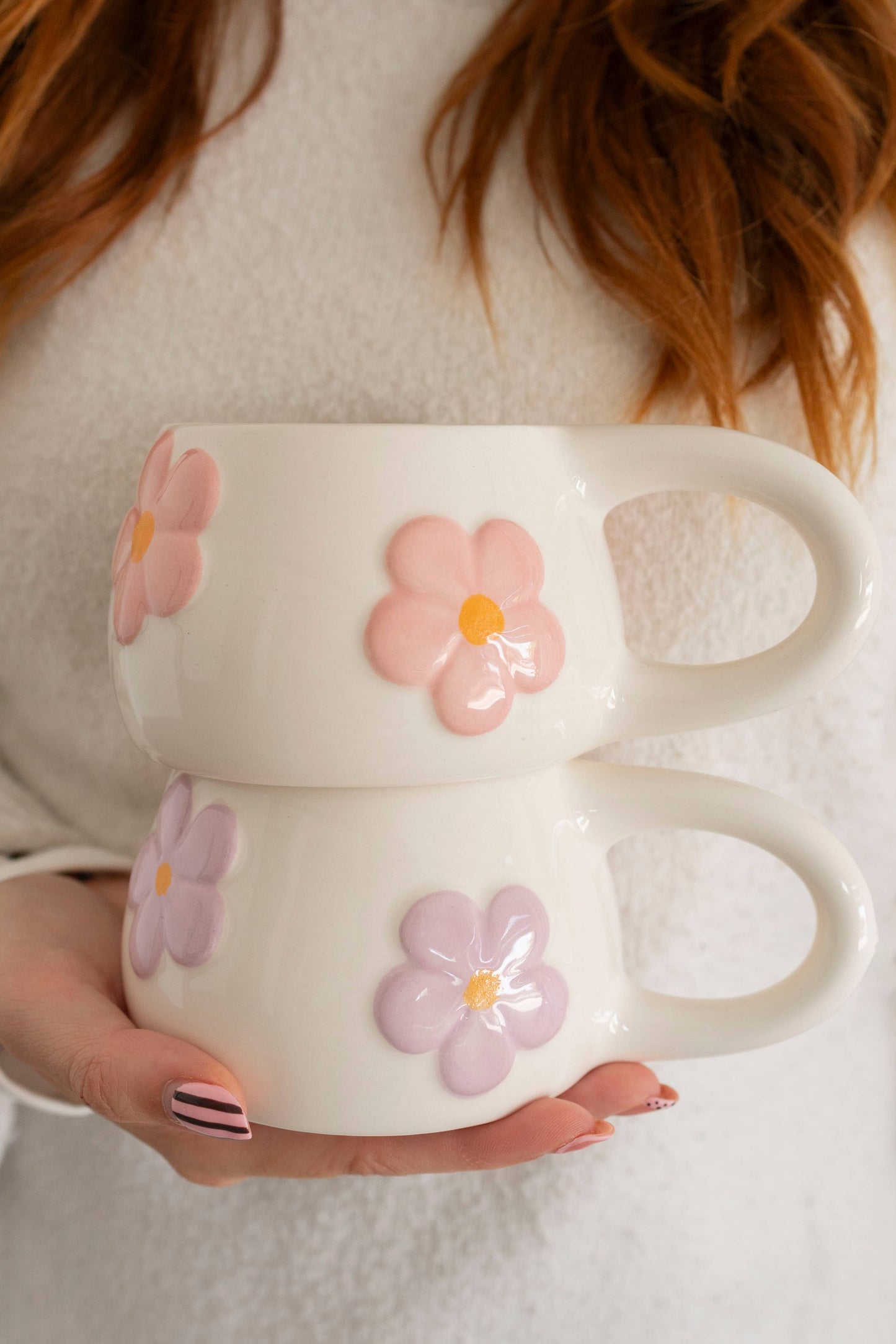 Blomma Tasse – handgefertigte Keramiktasse mit Blumen (300 ml)