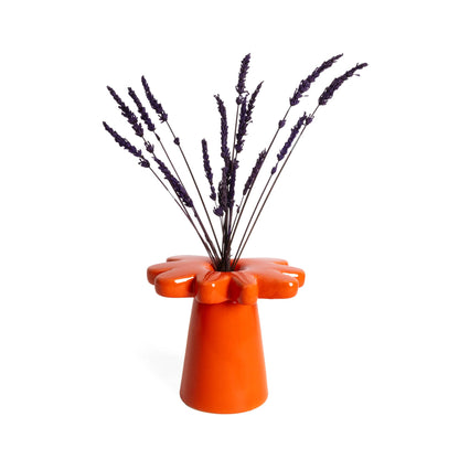 Orange Margeritenvase von Helio Ferretti