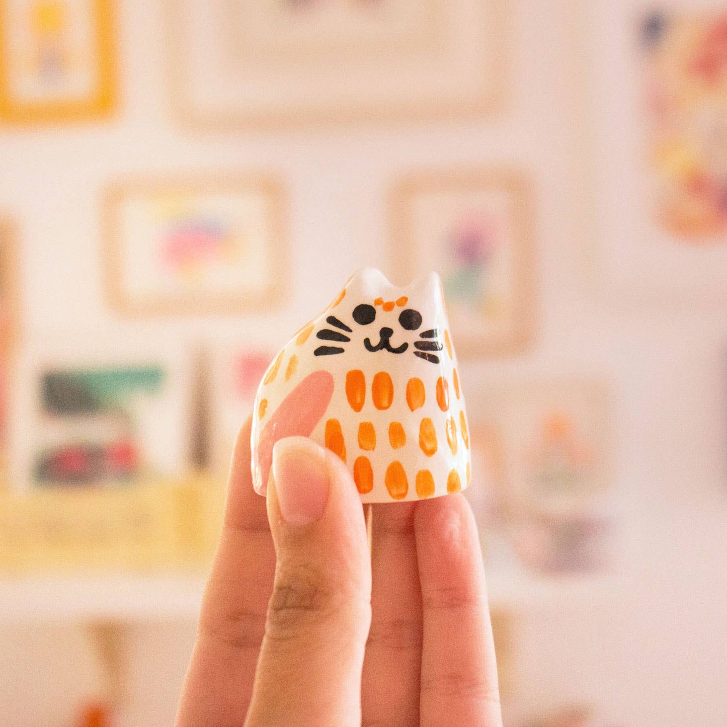 Kleine orange Katze / Keramikfigur